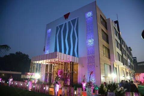 Wingston A Treehouse Hotel Goverdhan Radha Kund Kültér fotó
